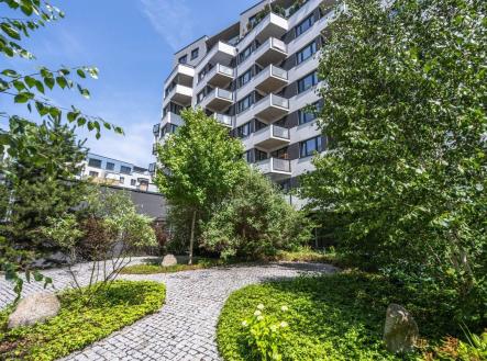 . | Pronájem bytu, 2+kk, 54 m²