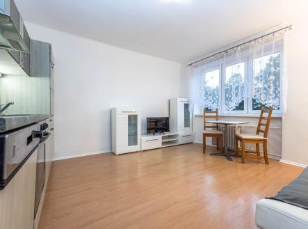 . | Pronájem bytu, 2+kk, 43 m²