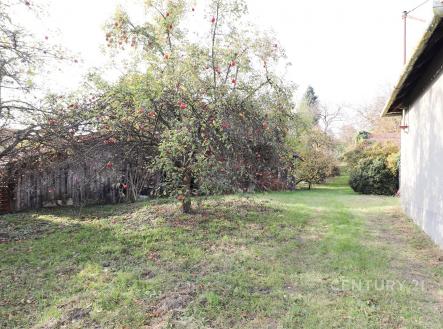 . | Prodej - pozemek pro bydlení, 1 607 m²