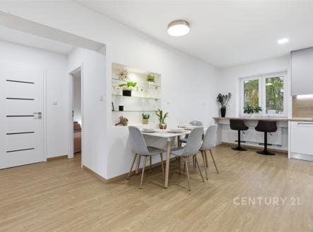 . | Prodej bytu, 3+kk, 94 m²