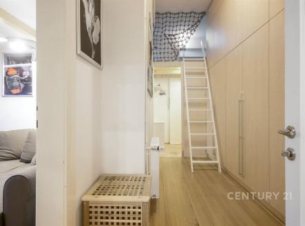 . | Prodej bytu, 3+kk, 65 m²