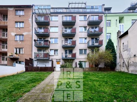 1 (19) | Prodej bytu, 2+kk, 54 m²