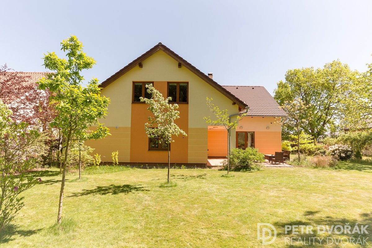 GW2Q55291200 pix www