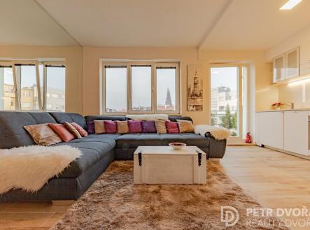 GW2Q4616 | Pronájem bytu, 3+kk, 98 m²