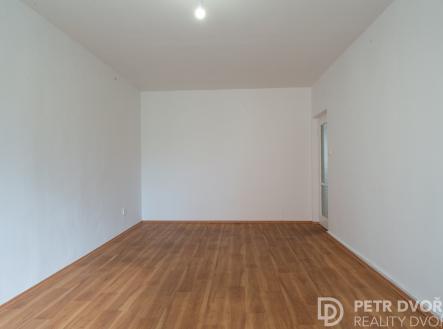 GW2Q6232 | Pronájem bytu, 2+1, 55 m²