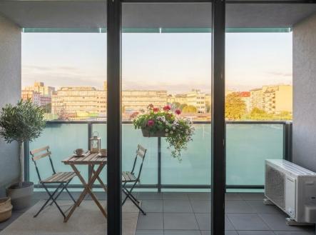 magnific_uprav-mi-foto-balkonu-pro_0pz1N7GTfW | Prodej bytu, 2+kk, 49 m²
