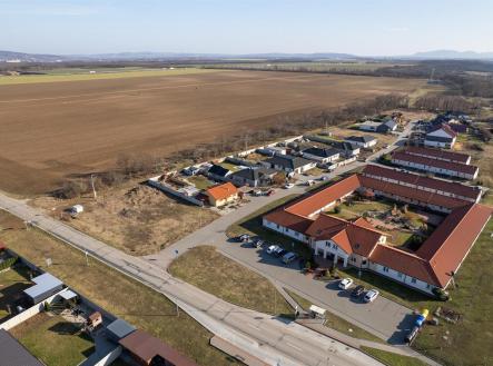 . | Prodej - pozemek pro bydlení, 1 560 m²