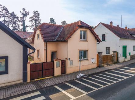 . | Prodej - dům/vila, 262 m²