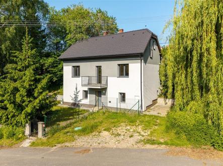 . | Prodej - dům/vila, 144 m²