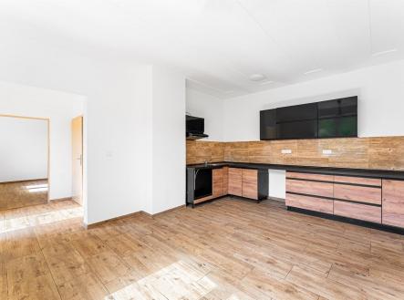 . | Prodej - dům/vila, 144 m²