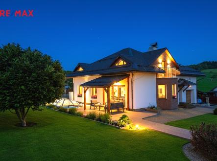 Prodej - dům/vila, 232 m²