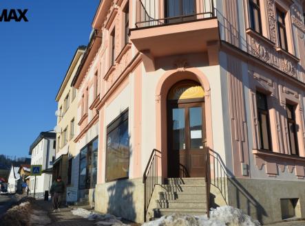 Exteriér - vstup | Pronájem - obchodní prostor, 30 m²