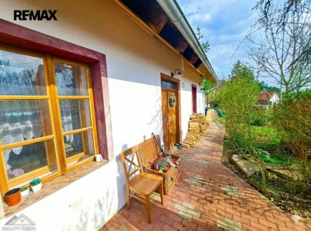 gemini-generated-image-bs07tjbs07tjbs07.png | Prodej - chata/rekreační objekt, 120 m²