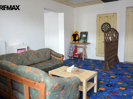 2. část prostoru | Pronájem - obchodní prostor, 78 m²