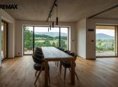 Prodej - dům/vila, 248 m²