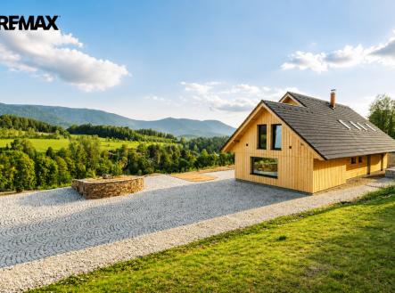 b7db0595-4aa9-40d4-9ce3-5ce7eaf5d99e.png | Prodej - dům/vila, 248 m²