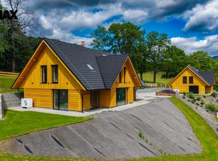 Prodej - dům/vila, 248 m²