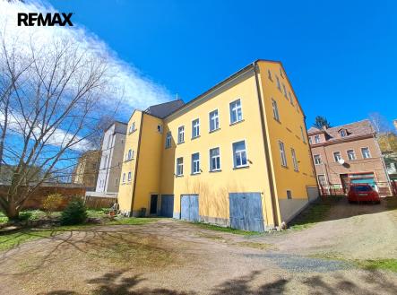 20260407-132800-resized.jpg | Prodej - nájemní dům, 654 m²