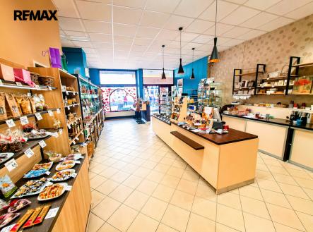 chatgpt-image-23.4.2026-11-10-56.png | Pronájem - obchodní prostor, 90 m²