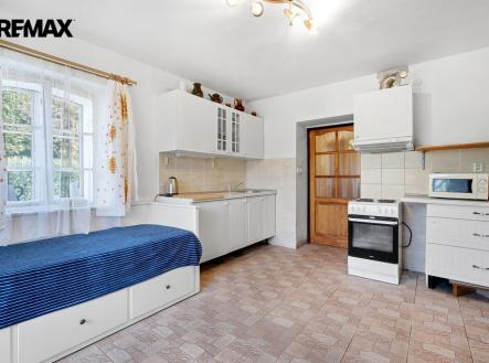 1NP - kuchyň | Prodej - dům/vila, 107 m²