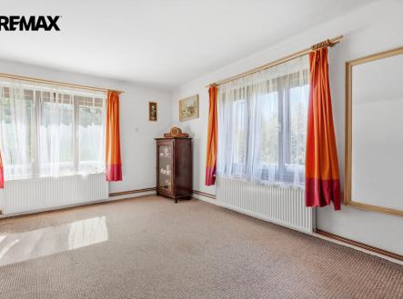 1NP - obývací pokoj | Prodej - dům/vila, 107 m²