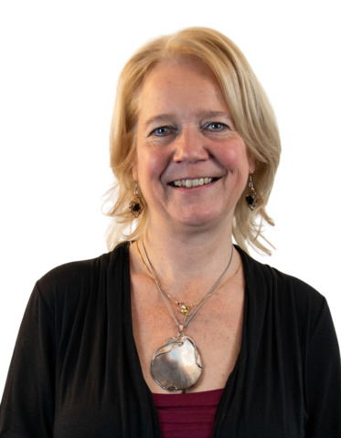 Mgr. Karolina Menschaert