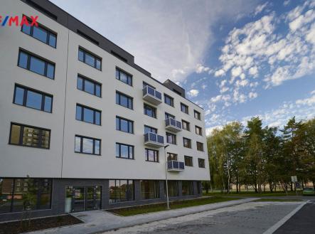 u6.jpg | Pronájem bytu, 2+kk, 45 m²