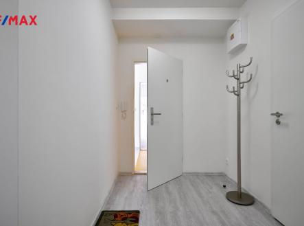 204-5.jpg | Pronájem bytu, 2+kk, 45 m²