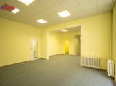Pronájem - obchodní prostor, 89 m²