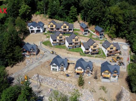 +420 776 335 999, ladislav.urbancik@re-max.cz | Prodej - chata/rekreační objekt, 33 m²