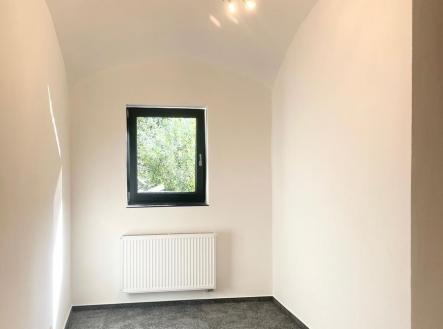 whatsapp-image-2024-07-21-at-12-24-42-1.jpeg | Pronájem - kanceláře, 50 m²