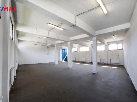 img-2290.jpg | Pronájem - skladovací prostor, 100 m²