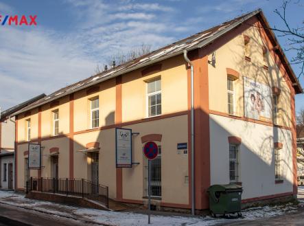 REMAX Centrum | Pronájem - kanceláře, 198 m²