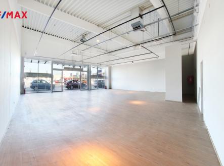 img-3761.jpg | Pronájem - obchodní prostor, 224 m²