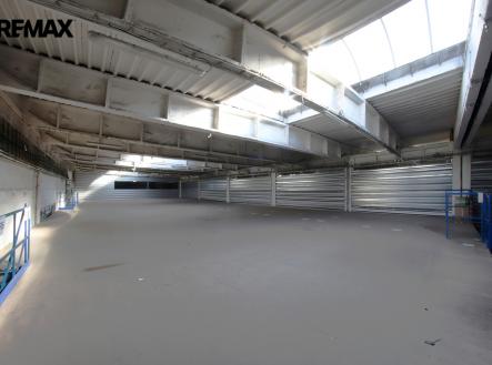 img-4009.jpg | Pronájem - skladovací prostor, 990 m²