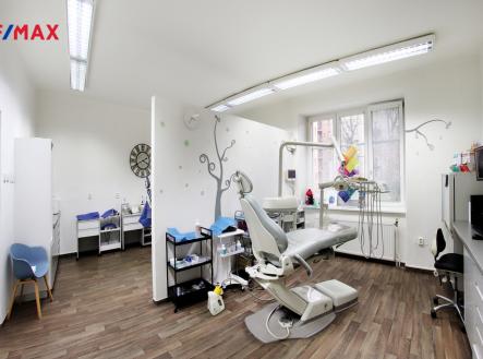 Bachmačská⎟Petr Sonnenschein⎟+420 778 750 999⎟RE/MAX Centrum | Pronájem - jiné, 63 m²