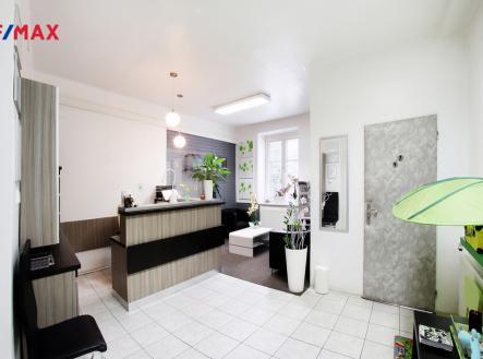 Bachmačská⎟Petr Sonnenschein⎟+420 778 750 999⎟RE/MAX Centrum | Pronájem - jiné, 63 m²