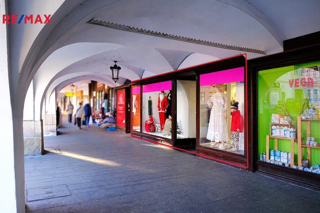 petr-kalianko-remax-centrum-pronajem-obchodni-prostory-namesti-svobody-f-m-2.jpg