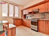 Pronájem bytu, 3+1, 64 m²