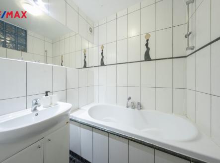 zelena2672-47-21.jpg | Pronájem bytu, 3+1, 62 m²