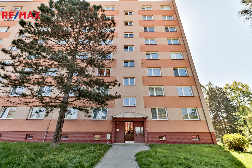 +420 739 604 767 I www.vaclavadamcik.cz I vaclav.adamcik@re-max.cz