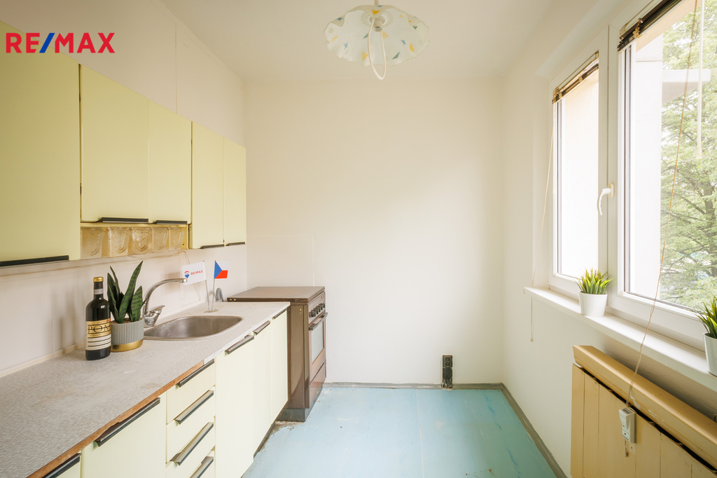 +420 777 096 350 / www.ondrejzalsky.cz / ondrej.zalsky@re-max.cz