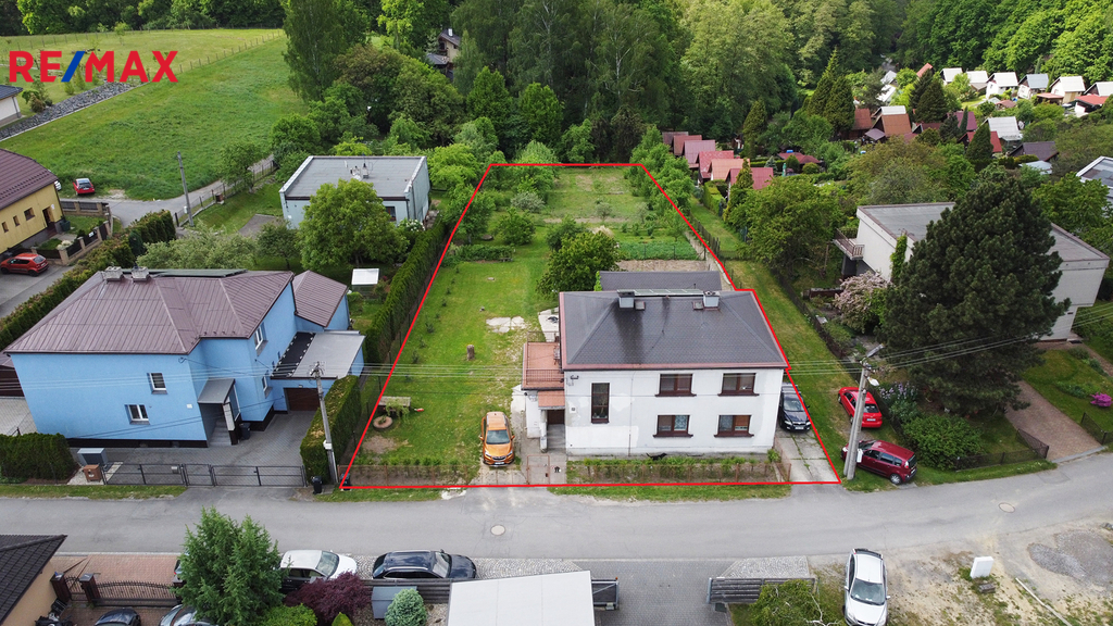 +420 776 335 999, ladislav.urbancik@re-max.cz