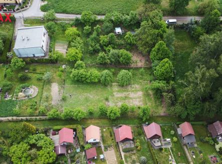 +420 776 335 999, ladislav.urbancik@re-max.cz | Prodej - pozemek pro bydlení, 1 609 m²