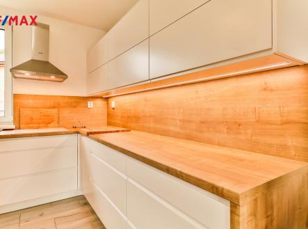 +420 739 604 767 I www.vaclavadamcik.cz I vaclav.adamcik@re-max.cz | Pronájem - dům/vila, 95 m²