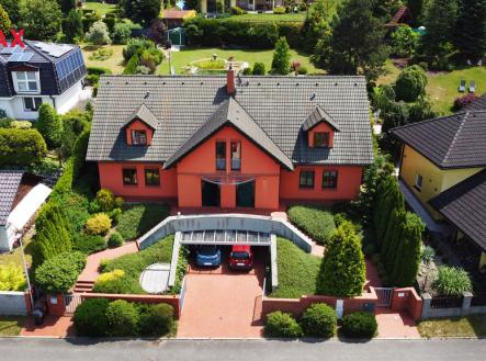 Čelní pohled | Prodej - dům/vila, 347 m²