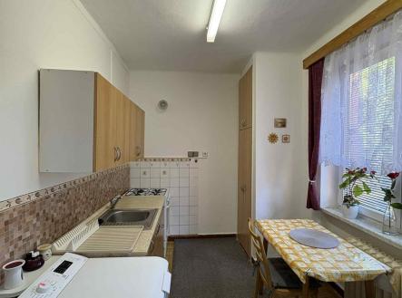 28051eca-c847-4fe8-b203-16e530db7146.jpg | Pronájem bytu, 2+1, 54 m²