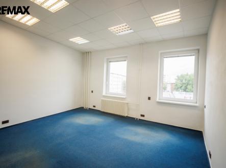 nadrazni545-140-08.jpg | Pronájem - kanceláře, 22 m²