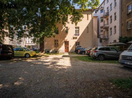 nadrazni41-27a.jpg | Prodej bytu, 4+1, 125 m²