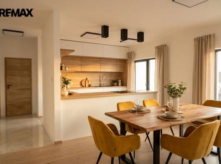 +420 739 604 767 I www.vaclavadamcik.cz I vaclav.adamcik@re-max.cz I prodej rodinného domu, Viladomy Jistebník | Prodej - dům/vila, 200 m²